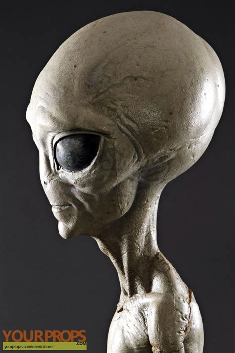 life size alien prop